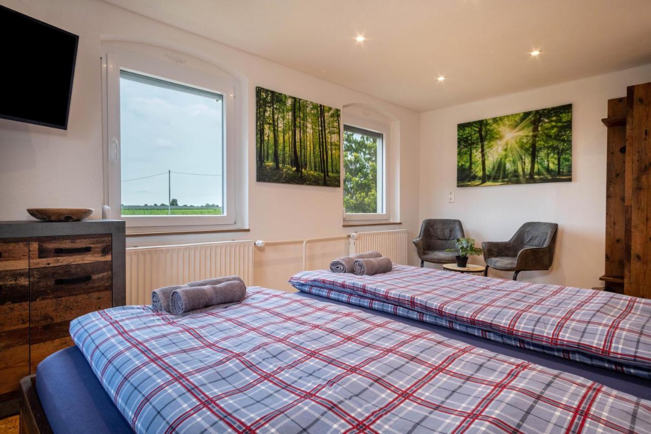 Ferienwohnung Ellenweiler Bis 15 P FDH Exterior foto